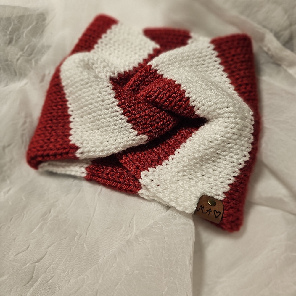 Red and White Knitted Headwrap